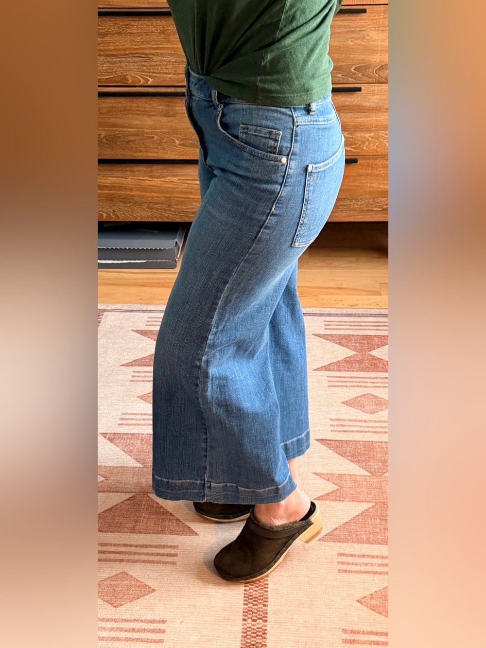 Pilcro Wide-Leg Cropped Women's Jeans - Picture 4 of 6